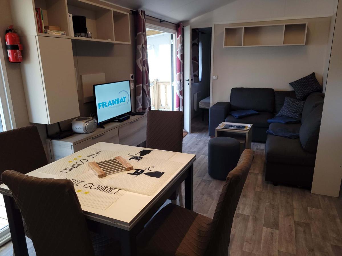 Gh Vacances La Reserve Gastes Ngoại thất bức ảnh
