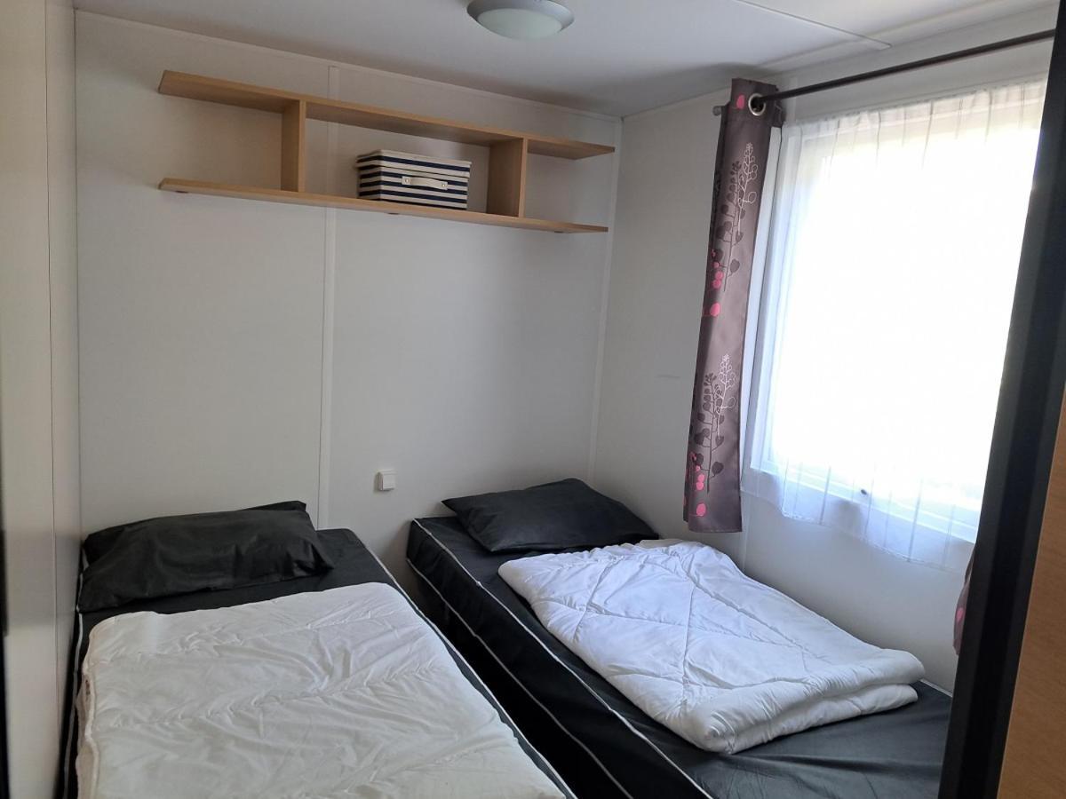 Gh Vacances La Reserve Gastes Ngoại thất bức ảnh